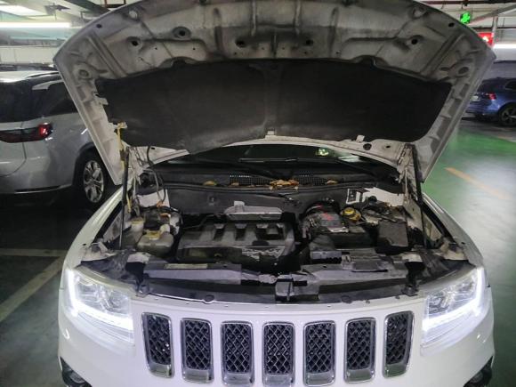 [上海·沪A] 二手Jeep指南者2012款 2.4L 四驱运动版