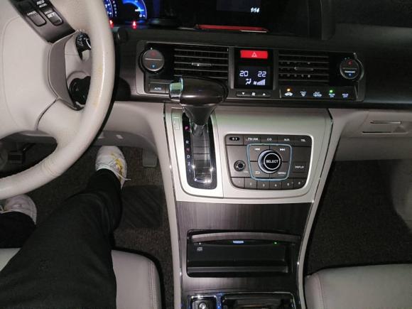 [无锡·苏B] 二手本田艾力绅2015款 2.4L VTi-S尊贵版