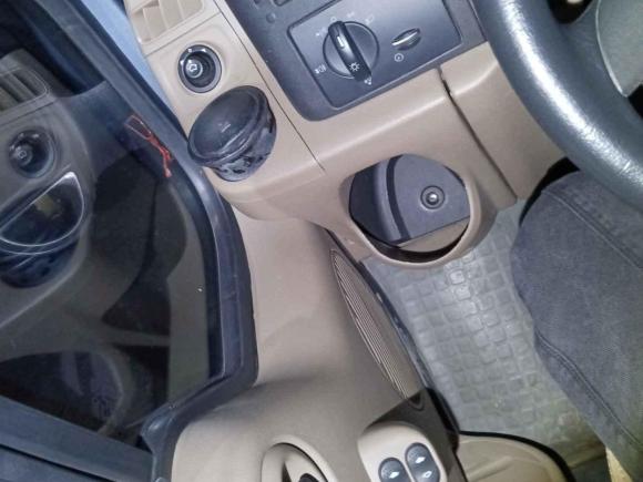 [成都·川A] 二手福特新世代全顺2009款 2.4T柴油豪华型长轴中顶国III