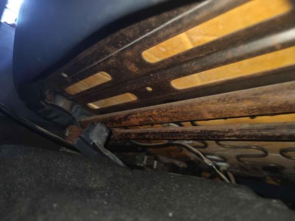 [西安·陕U] 二手三菱翼神2012款 致尚版 1.8L 手动豪华型