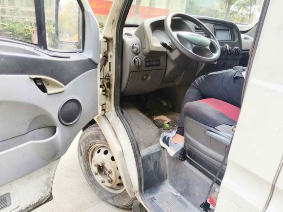 [杭州·浙A] 二手依维柯依维柯褒迪2013款 2.5T-V39 箱货高顶