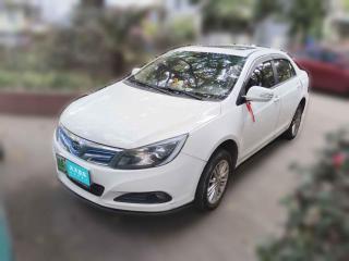 比亚迪比亚迪e52018款 450 智联尊享型