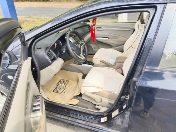 [合肥·皖A] 二手本田锋范经典2008款 1.5L 自动精英版