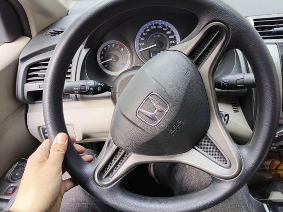 [上海·沪G] 二手本田锋范经典2014款 风尚 1.5L 自动精英版