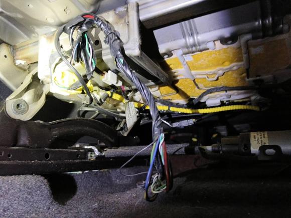 [上海·沪A] 二手荣威荣威RX5新能源2017款 eRX5 50T 混动互联尊荣旗舰版