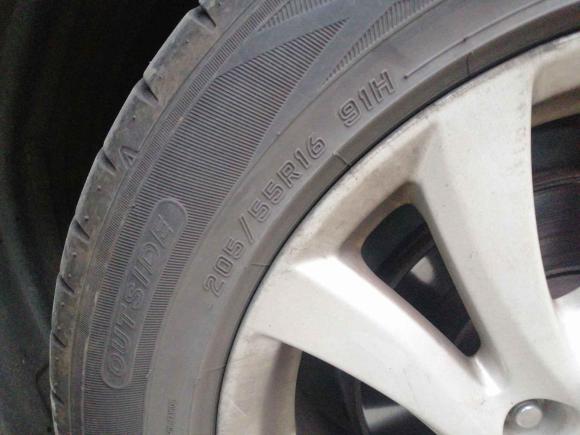 [成都·川A] 二手马自达马自达52011款 2.0L 手动舒适型