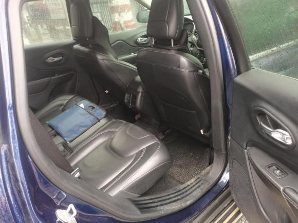 [南昌·赣A] 二手Jeep自由光2016款 2.4L 领先版