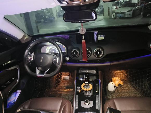 [南京·苏A] 二手魏牌魏牌 VV72017款 2.0T 旗舰型