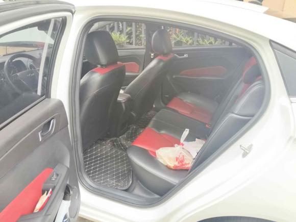 [湖州·皖A] 二手奇瑞艾瑞泽52017款 SPORT 1.5T 手动豪华版