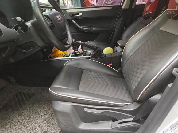 [南昌·赣A] 二手观致观致32016款 两厢 1.6L 自动致悦型