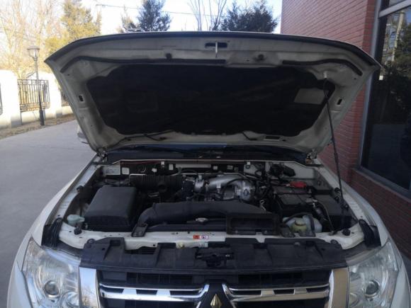 [北京·京Q] 二手三菱帕杰罗2014款 3.0L 精英超越版