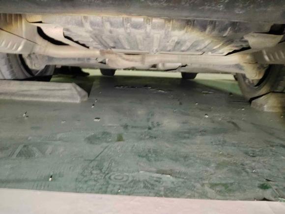 [武汉·鄂A] 二手奔驰奔驰E级2019款 E 300 L 运动时尚型