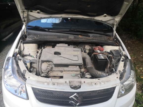 [上海·赣H] 二手铃木天语 SX42009款 两厢 1.6L 自动运动型