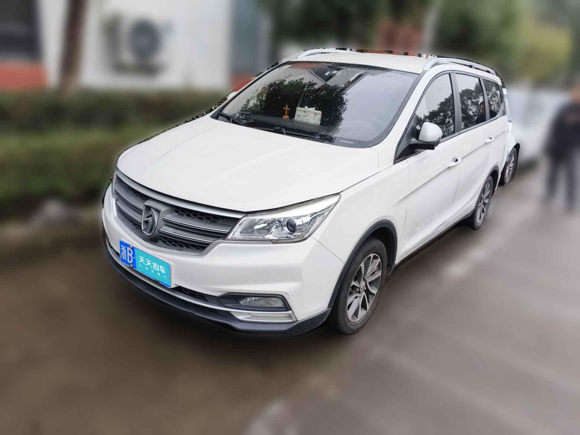 [宁波·浙B] 宝骏宝骏7302021款 1.5L 手动时尚型 7座