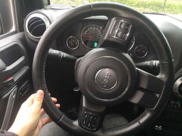 [上海·沪C] 二手Jeep牧马人2015款 3.0L Sahara 四门舒享版