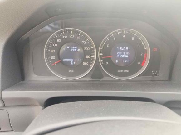 [无锡·苏B] 二手沃尔沃沃尔沃V602013款 T5 智雅版