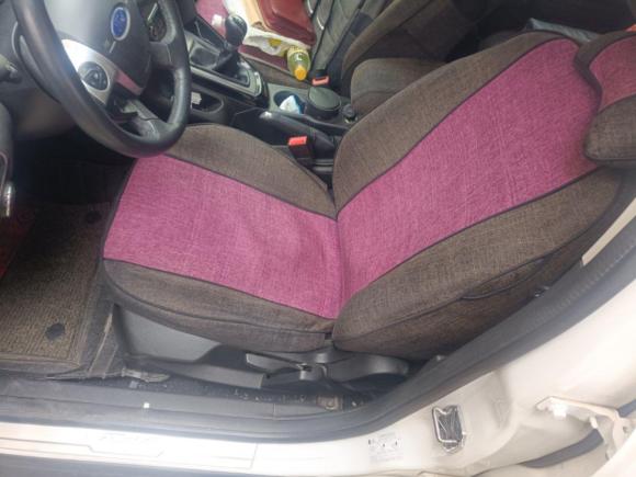 [青岛·鲁B] 二手福特福克斯2012款 两厢 1.6L 手动风尚型