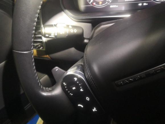 [杭州·浙A] 二手路虎揽胜2018款 3.0 SC V6 Vogue SE 创世加长版