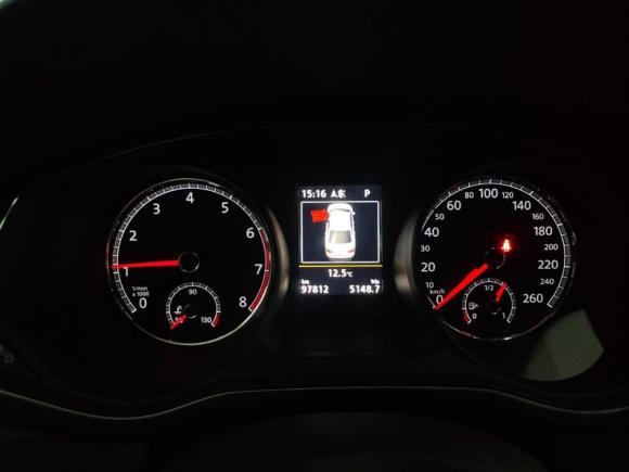 [上海·苏L] 二手大众帕萨特2016款 330TSI DSG御尊版