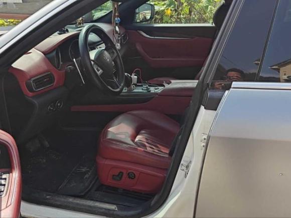 [杭州·浙A] 二手玛莎拉蒂Levante2016款 3.0T 标准型