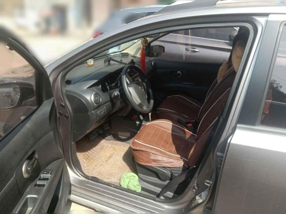 [深圳·粤B] 二手日产骊威2013款 劲锐 1.6XL CVT舒适版