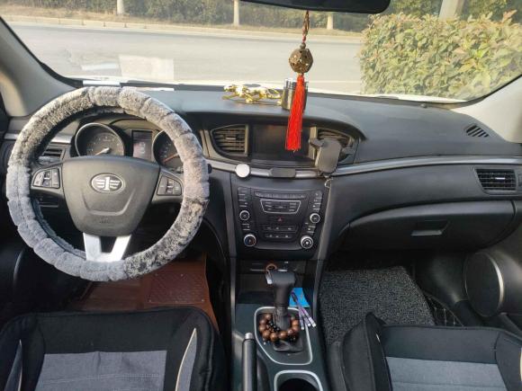 [无锡·苏B] 二手奔腾奔腾B502016款 1.4T 自动豪华型