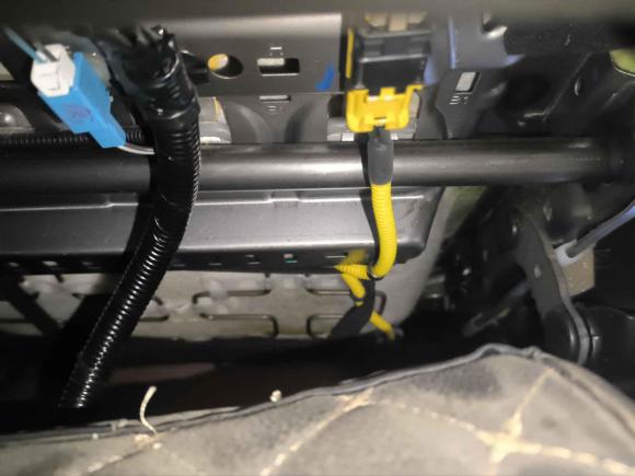 [青岛·鲁B] 二手本田本田CR-V2017款 混动 2.0L 净速版