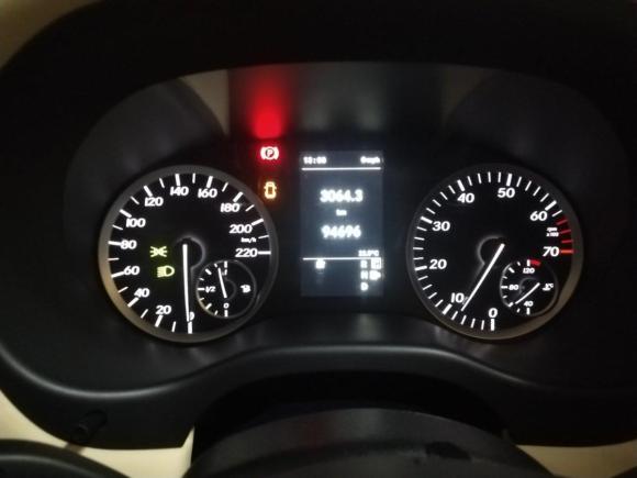 [佛山·粤E] 二手奔驰威霆2018款 2.0T 商务版 国V