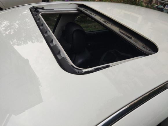 [武汉·鄂W] 二手英菲尼迪英菲尼迪Q702015款 Q70L 2.5L 悦享版