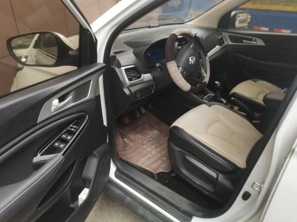 [南昌·赣A] 二手长安欧尚长安欧尚A8002019款 1.6L 手动豪华型 国V