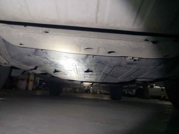 [上海·沪D] 二手沃尔沃沃尔沃XC902012款 改款 2.5T 豪华版