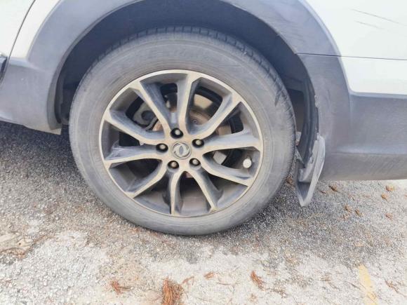 [青岛·鲁B] 二手东风风行风行SX62016款 2.0L 手动豪华型