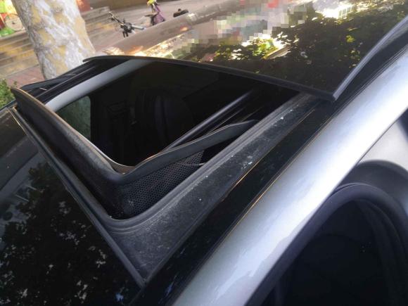 [济南·鲁A] 二手奔驰奔驰C级2020款 改款 C 260 L 运动版