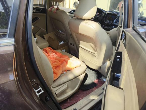 [深圳·粤L] 二手宝骏宝骏7302014款 1.5L 手动舒适ESP版 7座