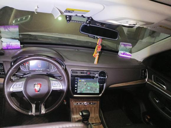 [武汉·鄂A] 二手荣威荣威RX82018款 30T 智联网四驱至尊版