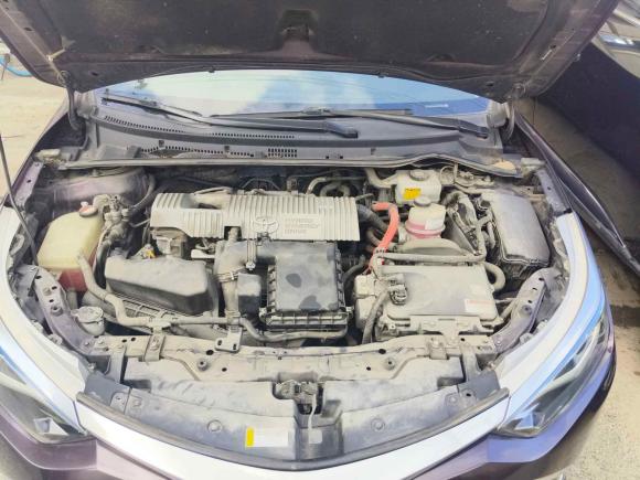 [上海·沪A] 二手丰田雷凌2017款 改款双擎 1.8H GS E-CVT精英天窗版 国V