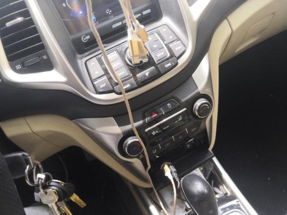 [上海·沪C] 二手长安逸动2015款 1.6L 自动豪华型