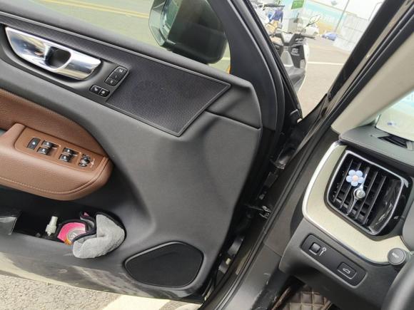 [成都·川A] 二手沃尔沃沃尔沃XC602020款 T5 四驱智远豪华版