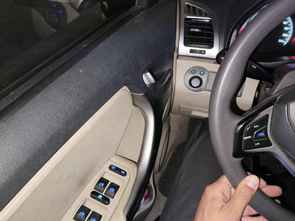 [湖州·浙E] 二手奇瑞瑞虎32014款 1.6L 手动风尚版