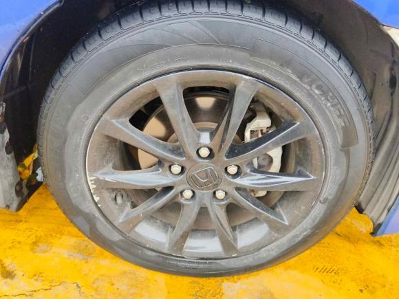 [西安·湘C] 二手本田思域2016款 180TURBO CVT舒适版