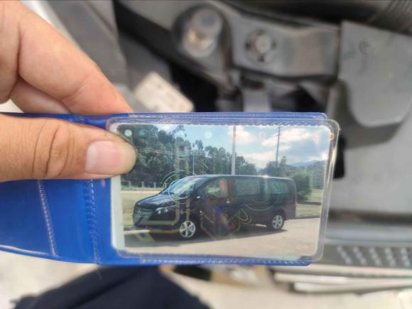 [深圳·粤B] 二手奔驰威霆2018款 2.0T 精英版 7座 国VI