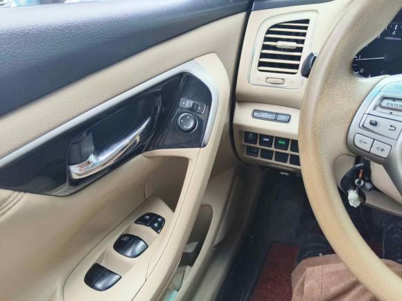 [西安·粤S] 二手日产天籁2016款 2.0L XE 时尚版