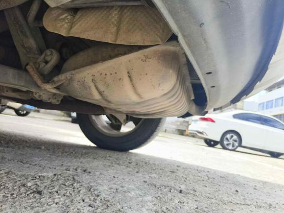 [台州·浙J] 二手Jeep自由客2011款 2.4 运动版