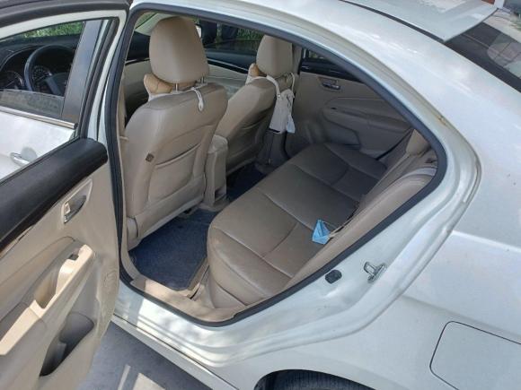 [佛山·粤E] 二手铃木启悦2015款 1.6L 自动乐享型