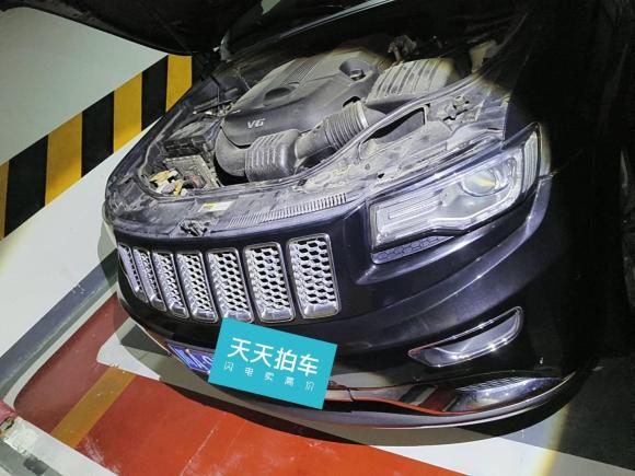 [成都·川A] 二手Jeep大切诺基2014款 3.6L 旗舰尊悦版
