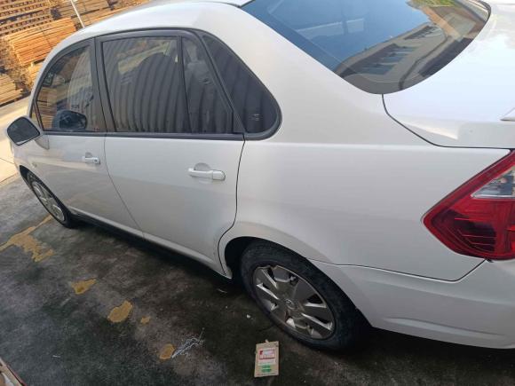 [深圳·粤M] 二手启辰启辰D502015款 1.6L 手动时尚版