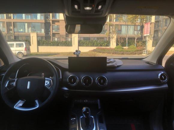 [无锡·苏B] 二手魏牌魏牌 VV62021款 2.0T 两驱智享+