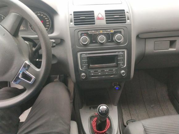 [上海·苏F] 二手大众途安2015款 1.4T 手动风尚版5座