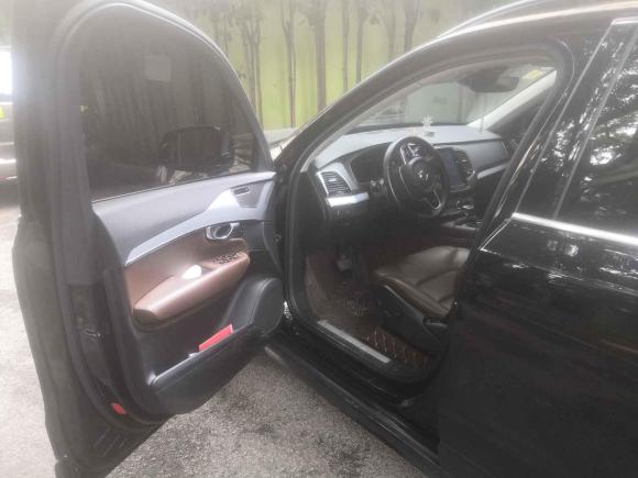 [南京·苏A] 二手沃尔沃沃尔沃XC902018款 T6 智逸版 7座