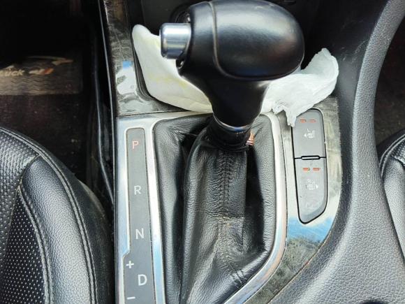 [金华·浙G] 二手起亚起亚K52014款 2.0L 自动LUXURY